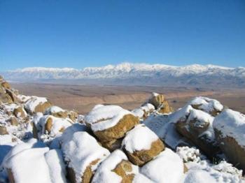 FOTONosotras, monjas contemplativos, permanecemos retiradas en nuestro fr�o yermo.