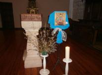Icono de la Dormición presidiendo nuestra liturgia - 